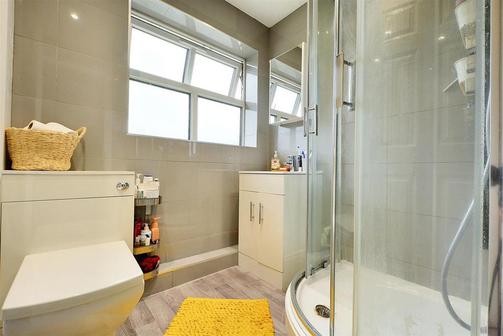 Shower Room.jpeg
