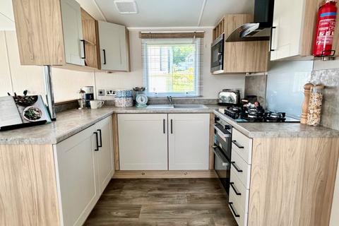 2 bedroom static caravan for sale, Wood Farm Holiday Park