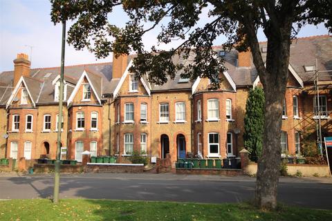 1 bedroom flat for sale, 41 York Road, Guildford