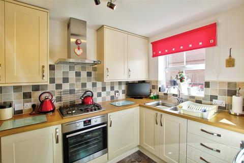 3 bedroom detached house for sale, Mayfield Walk, St. Helen Auckland, Bishop Auckland, DL14