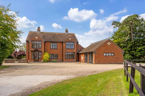 5 bedroom detached house for sale, Westbury Road, Little Cheverell, Devizes, Wiltshire, SN10