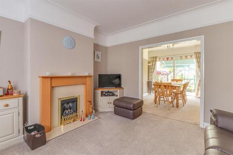 3 bedroom semi-detached house for sale, St. Lukes Road, Southend-on-Sea SS2