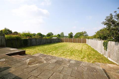 3 bedroom detached bungalow for sale, Oxhawth Crescent, Bromley