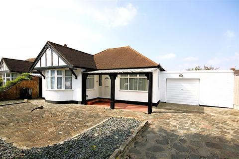 3 bedroom detached bungalow for sale, Oxhawth Crescent, Bromley