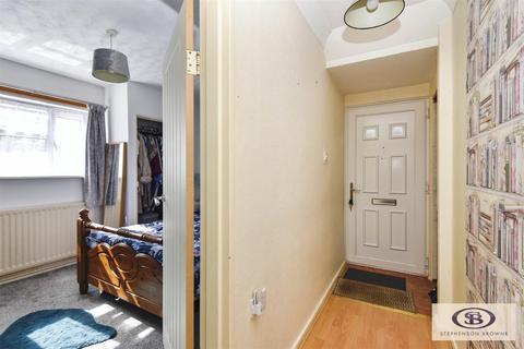 2 bedroom maisonette for sale, Beaconsfield Drive, Blurton, Stoke-On-Trent