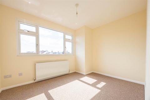 1 bedroom apartment to rent, London Road, Leigh-On-Sea