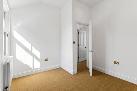 2 bedroom apartment for sale, Holloway Road, London, N7