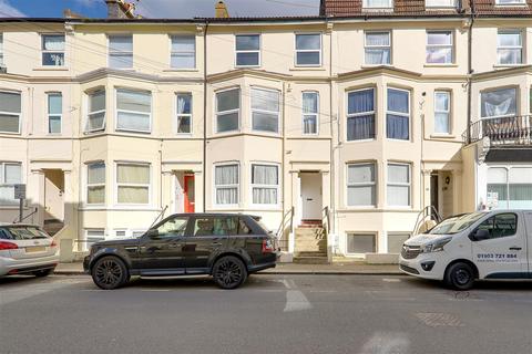 1 bedroom flat for sale, Crescent Road, Worthing BN11