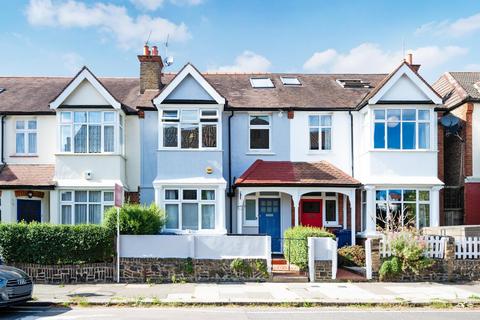 3 bedroom flat for sale, Camborne Avenue, Brentford, W13