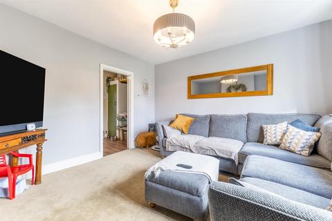 3 bedroom semi-detached house for sale, Farleigh Road, Pershore