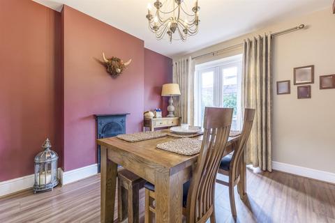 3 bedroom semi-detached house for sale, Farleigh Road, Pershore