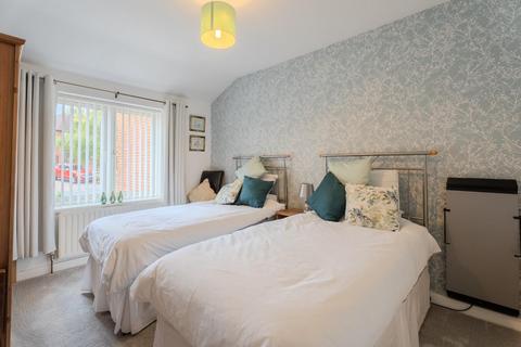61 Catholic Lane, Sedgley, Dudley, DY3 3UF
