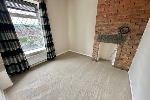 2 bedroom terraced house for sale, Flash Lane, Mirfield