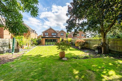 4 bedroom link detached house for sale, Beehive Road, Bracknell RG12