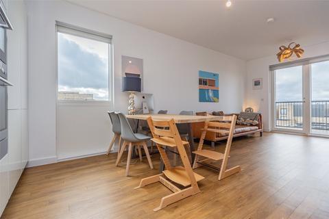 17 Hawkey Road, Trumpington, Cambridge, CB2 9ET