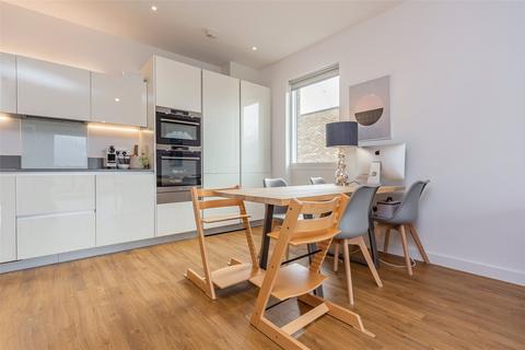 17 Hawkey Road, Trumpington, Cambridge, CB2 9ET