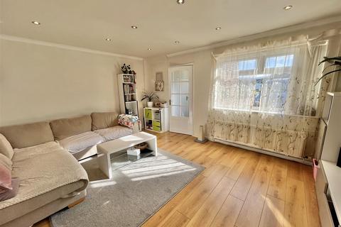 2 bedroom end of terrace house for sale, Werneth Road, Glossop