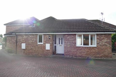 2 bedroom detached bungalow to rent, Ripley Place, Market Weighton