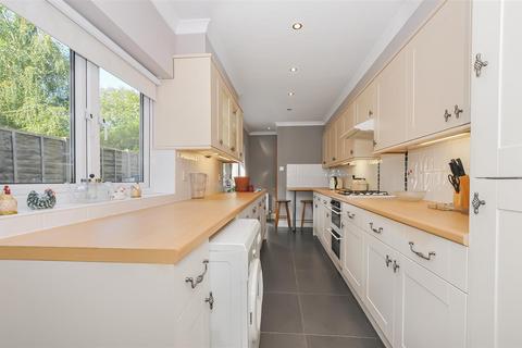 2 bedroom cottage for sale, 2 Railway Cottages, Station Road, Bricket Wood, St. Albans