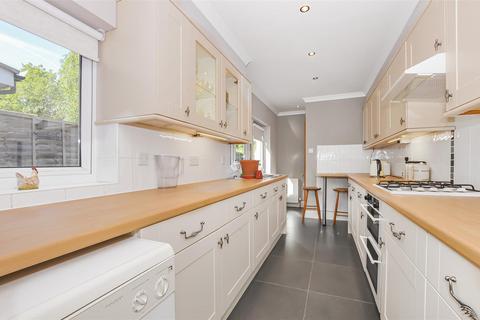 2 bedroom cottage for sale, 2 Railway Cottages, Station Road, Bricket Wood, St. Albans