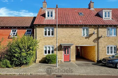 3 bedroom townhouse for sale, Secundus Drive, Colchester, CO2