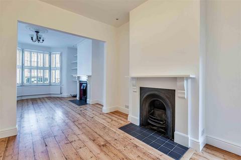 4 bedroom terraced house for sale, Bronsart Road, London