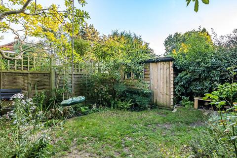 49a Heather Road, London, SE12 0UG