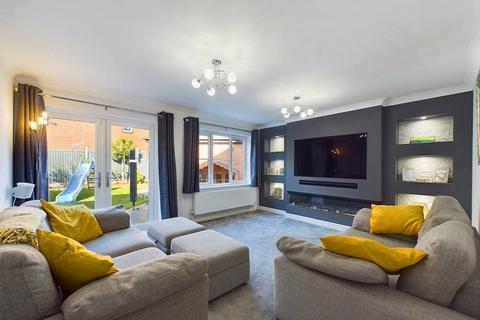 4 bedroom detached house for sale, Grosmont Avenue, Worcester, Worcestershire, WR4