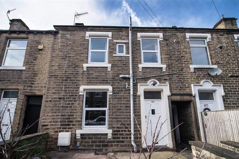 106 Barcroft Road, Huddersfield, HD4 6LD