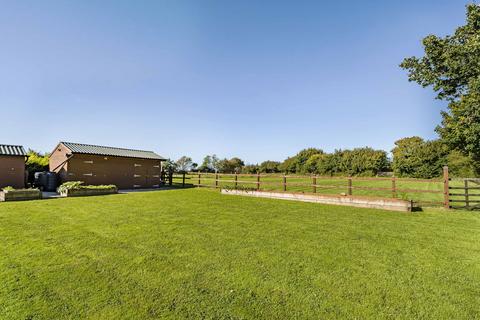 3 bedroom detached bungalow for sale, Polyphant, Launceston