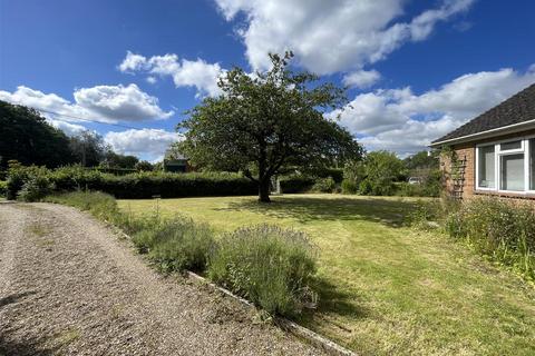 Elsinore The Hamlet, Gallowstree Common, Reading, RG4 9BU