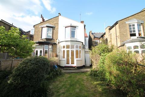 2 bedroom flat to rent, Osborne Road, Palmers Green, N13