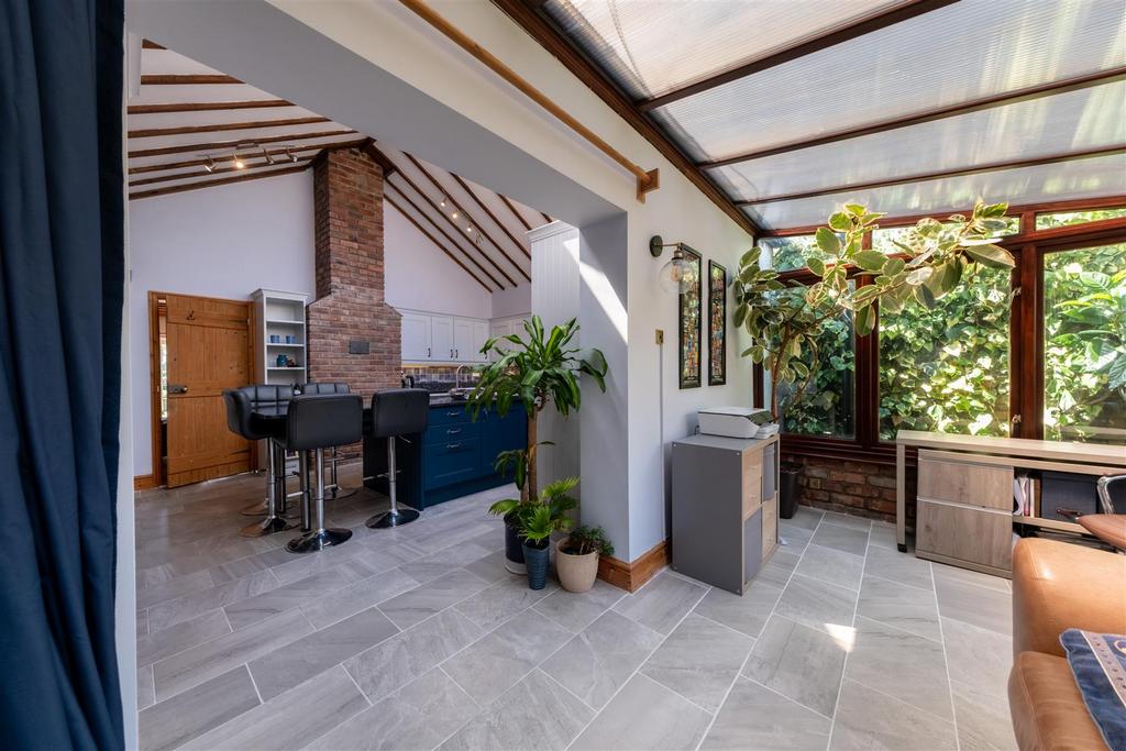 Grooms Cottage-011.jpg