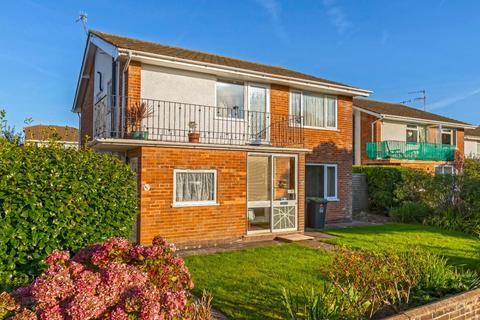 2 bedroom flat for sale, Ingleside Crescent, Lancing