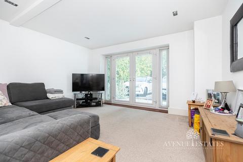 2 bedroom apartment for sale, Poole Road, Bournemouth BH4