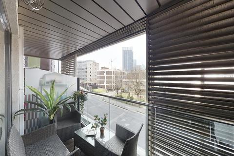 1 bedroom flat for sale, The Spectrum Building, East Road, London