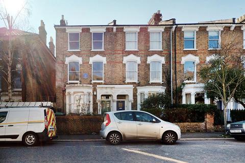 2 bedroom flat to rent, Lancaster Road, Finsbury Park