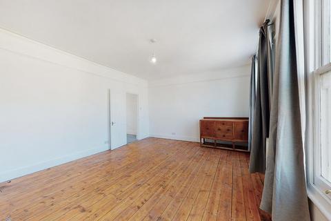 2 bedroom flat to rent, Lancaster Road, Finsbury Park