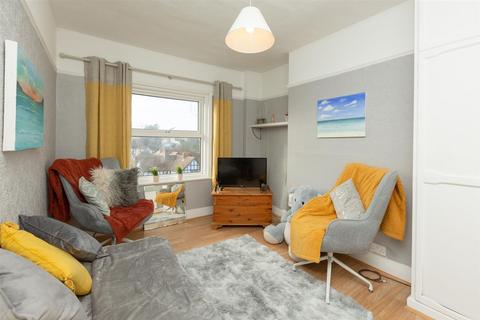 8 Queens Road, Westgate-on-sea, CT8 8AW