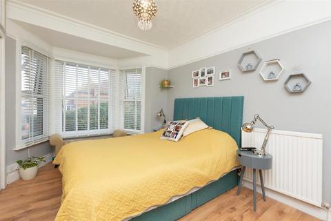 8 Queens Road, Westgate-on-sea, CT8 8AW