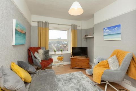 8 Queens Road, Westgate-on-sea, CT8 8AW