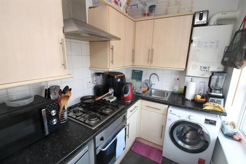 1 bedroom flat for sale, Boxley Road, Penenden Heath, Maidstone