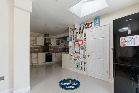 170 Baginton Road, Coventry, CV3 6FT
