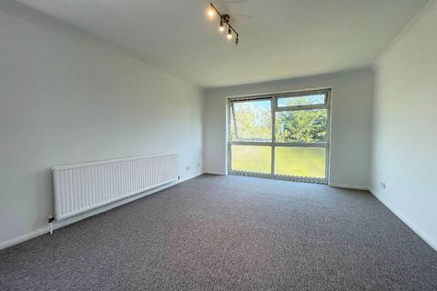 2 bedroom flat for sale, May Villa, Belgrave Avenue, Gidea Park.