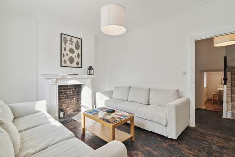 4 bedroom house to rent, Cambridge Grove, London