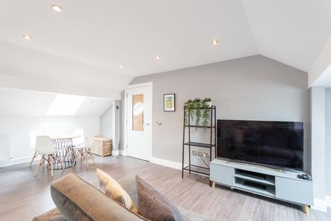 1 bedroom flat for sale, 2F, 40 Commercial Street, Edinburgh, EH6 6JD