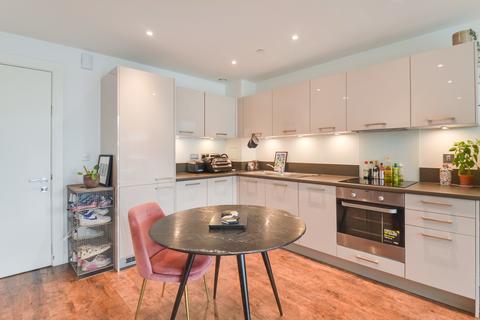 1 bedroom apartment for sale, at Valetta House, 336 Queenstown Road, London SW11