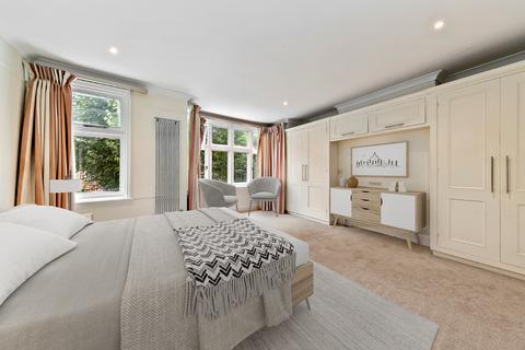 5 bedroom terraced house to rent, Palewell Park, East Sheen, London