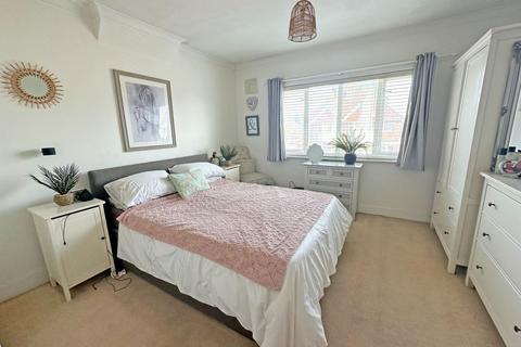 9 Burman Road, Shirley, Solihull, B90 2BE