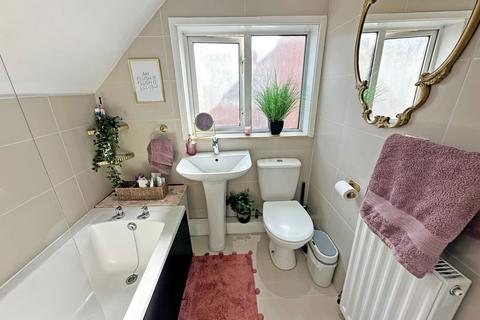 9 Burman Road, Shirley, Solihull, B90 2BE